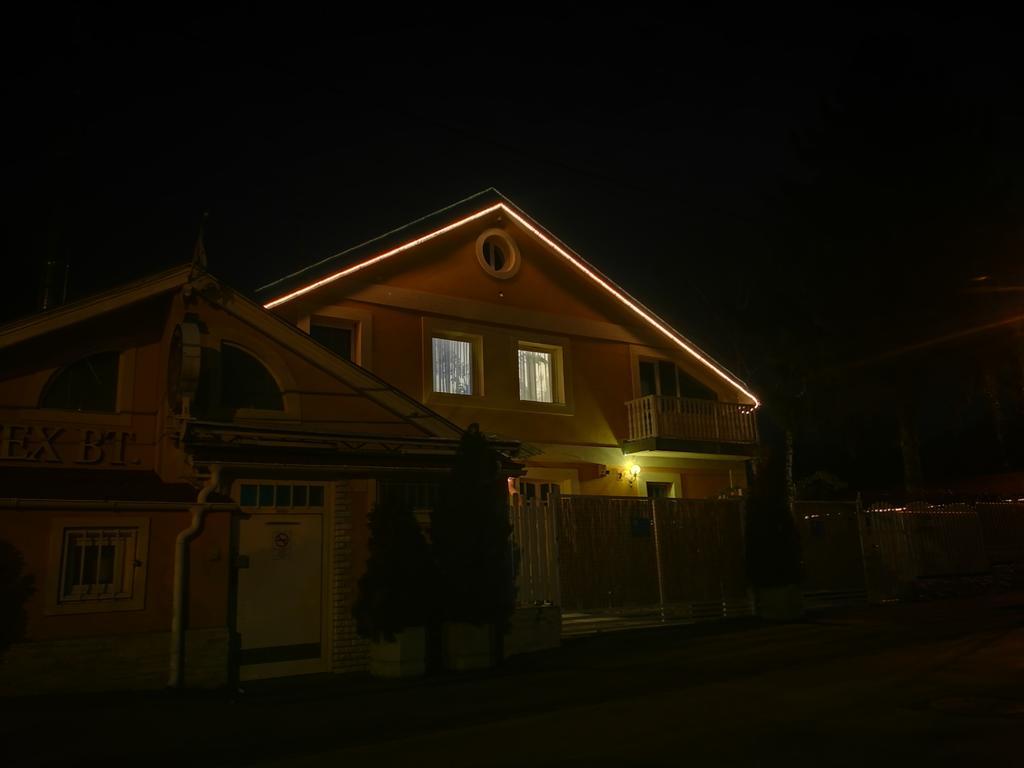 Apartment Patricia With Garden Budapest Exterior photo